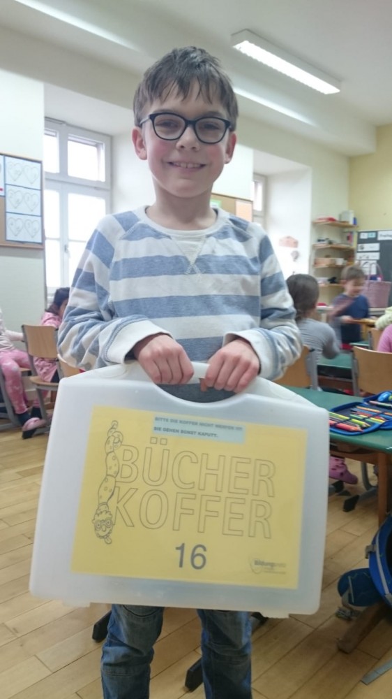 Buecherkoffer1